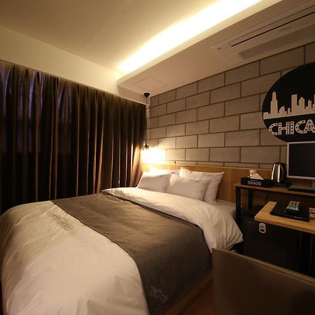 Hotel Chicago Changwon Exterior foto